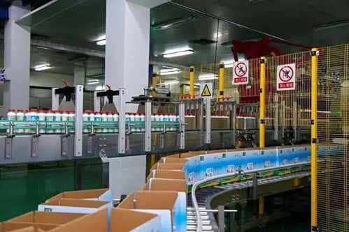 囑托指引風(fēng)帆勁 砥礪奮進譜新篇 生態(tài)建設(shè)耕耘路 青山綠水畫赤峰